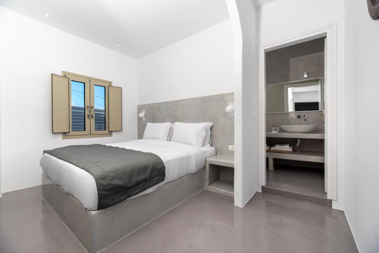 Aerenia Luxury Suites Karterados  Esterno foto