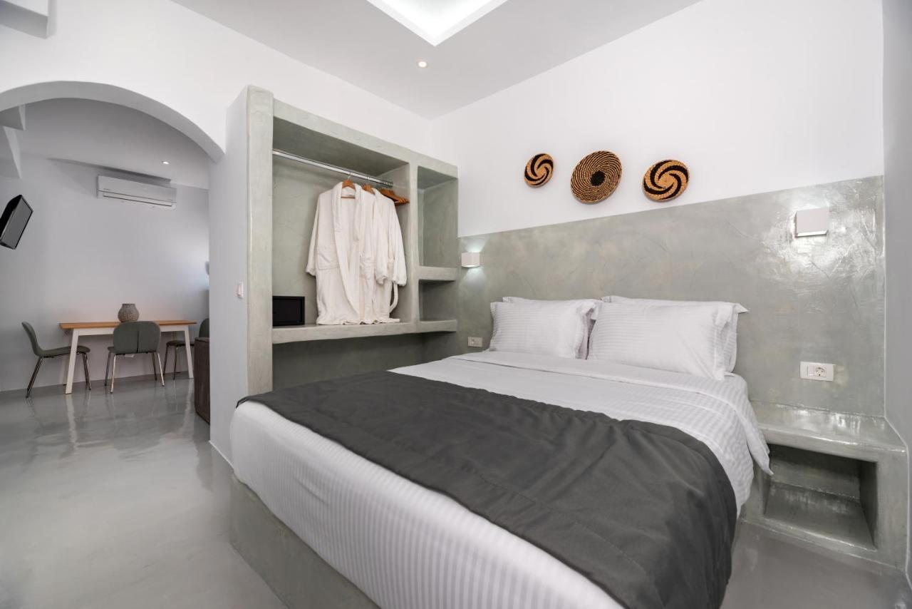 Aerenia Luxury Suites Karterados  Esterno foto