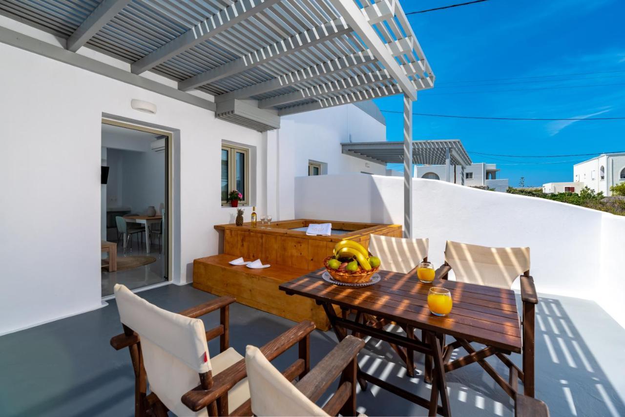 Aerenia Luxury Suites Karterados  Esterno foto