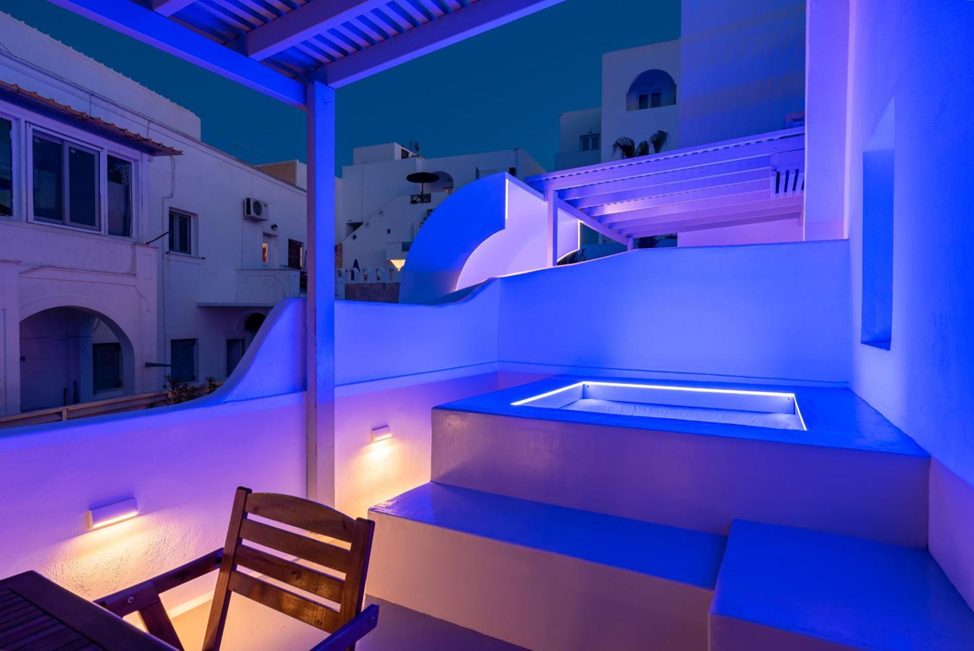 Aerenia Luxury Suites Karterados  Esterno foto
